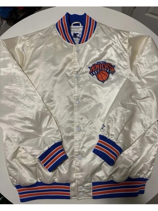 Other - VINTAGE Starter New York Knicks White Cream Limited Edition Jacket XL